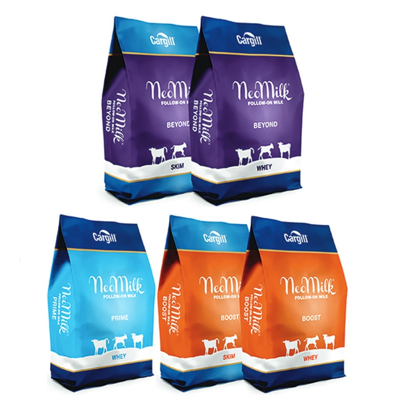 Calf milk replacers that promote strong growth, feed efficiency and health.